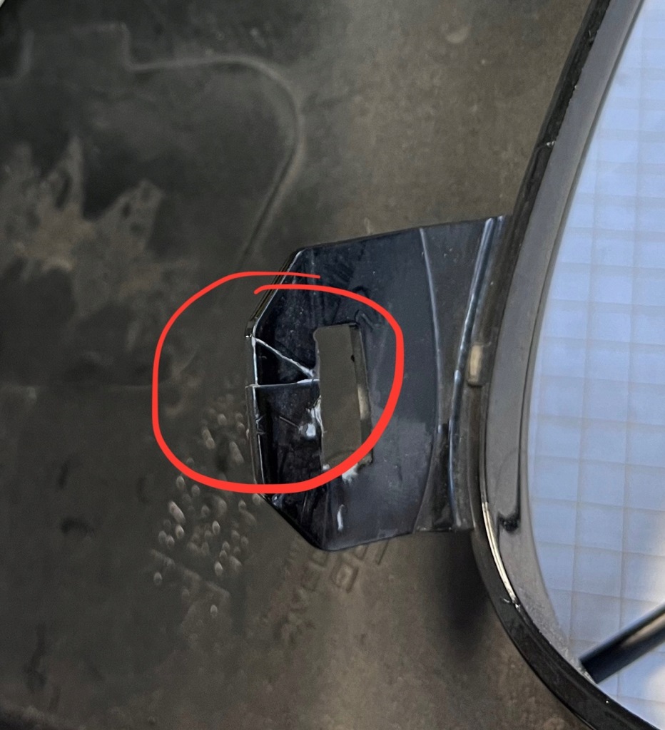 Решітка бампера ліве перед renault scenic 3 08-16 623845685r Недорого