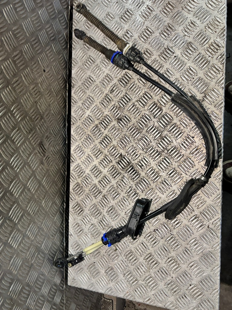 Тросы переключения передач clio v в Украине