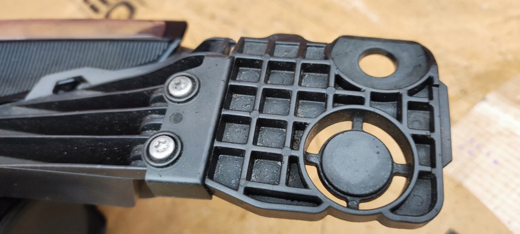 фото №12, Opel grandland x лампа права перед yp00015580 оригінал