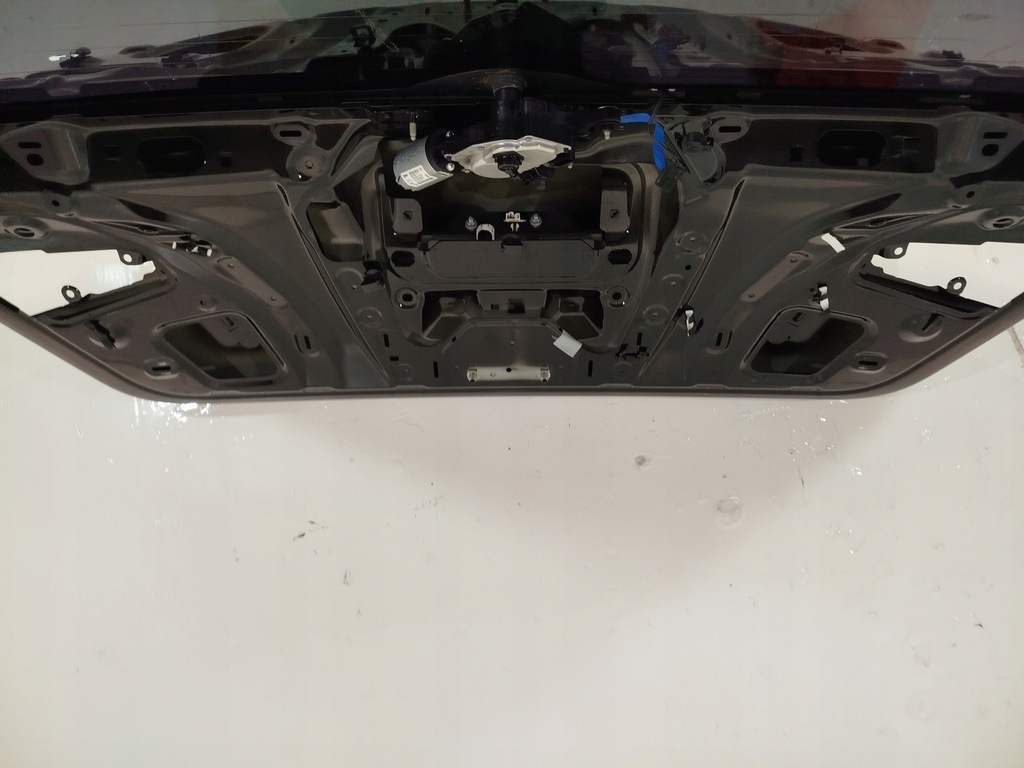 фото №8, Кришка багажника багажника audi a3 8v sportback lz9y w колір !