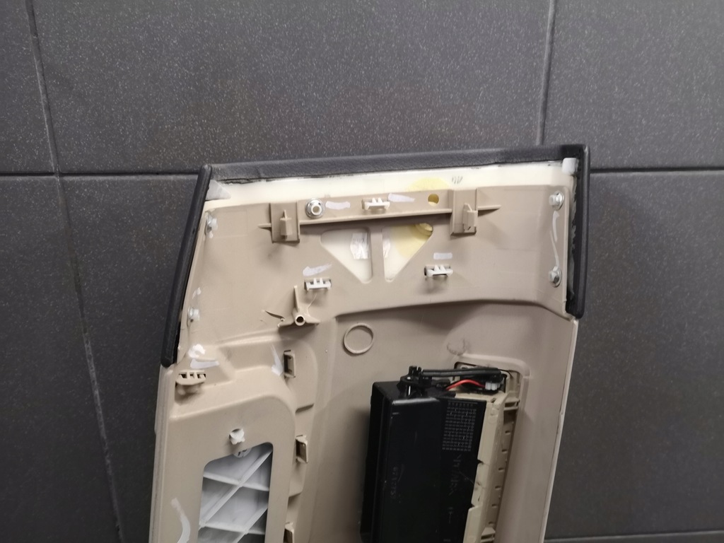 фото №8, Захист стійка b ліва audi a8 d3 кремовий