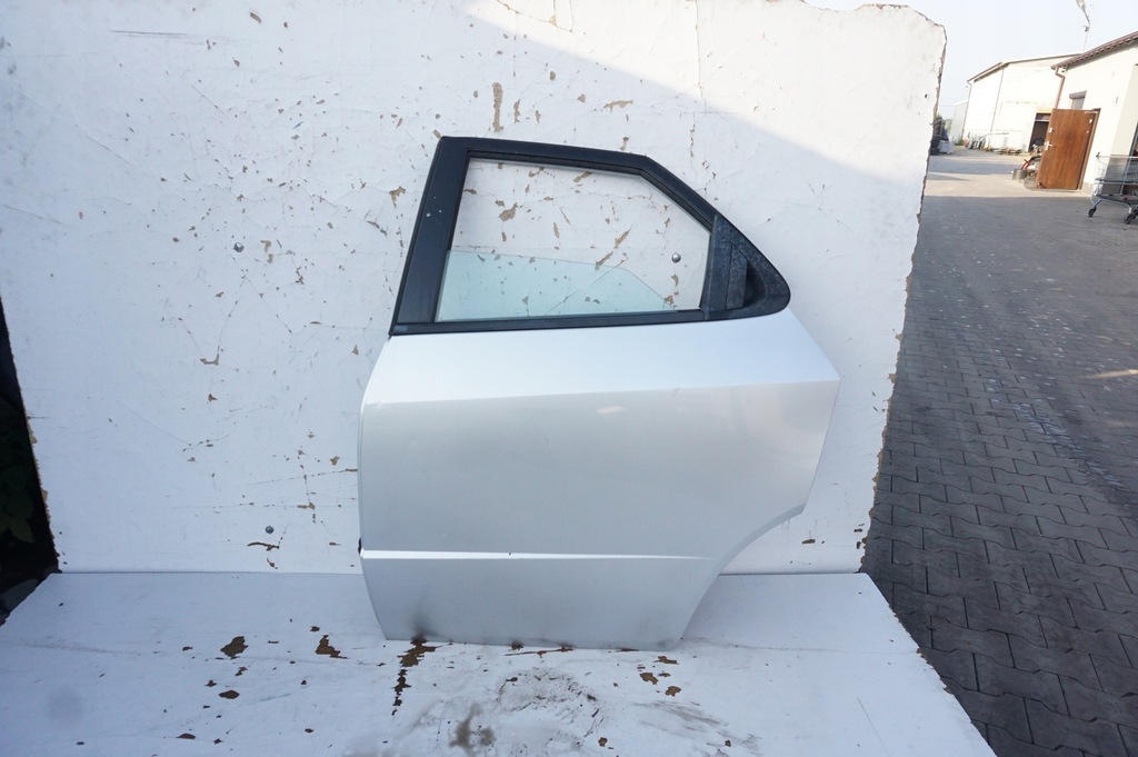 фото №1, Дверь левый задняя honda civic 8 viii