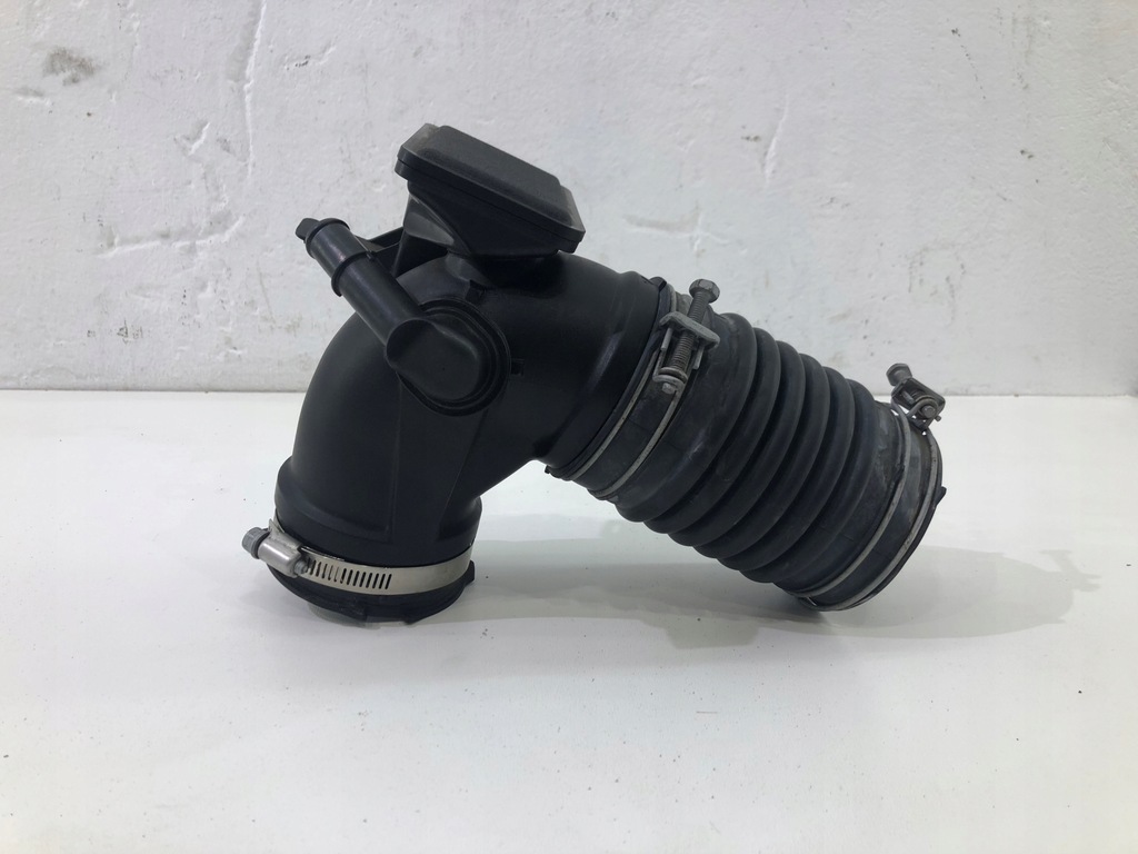 фото №2, Lexus is 300h труба wąż шланг повітря