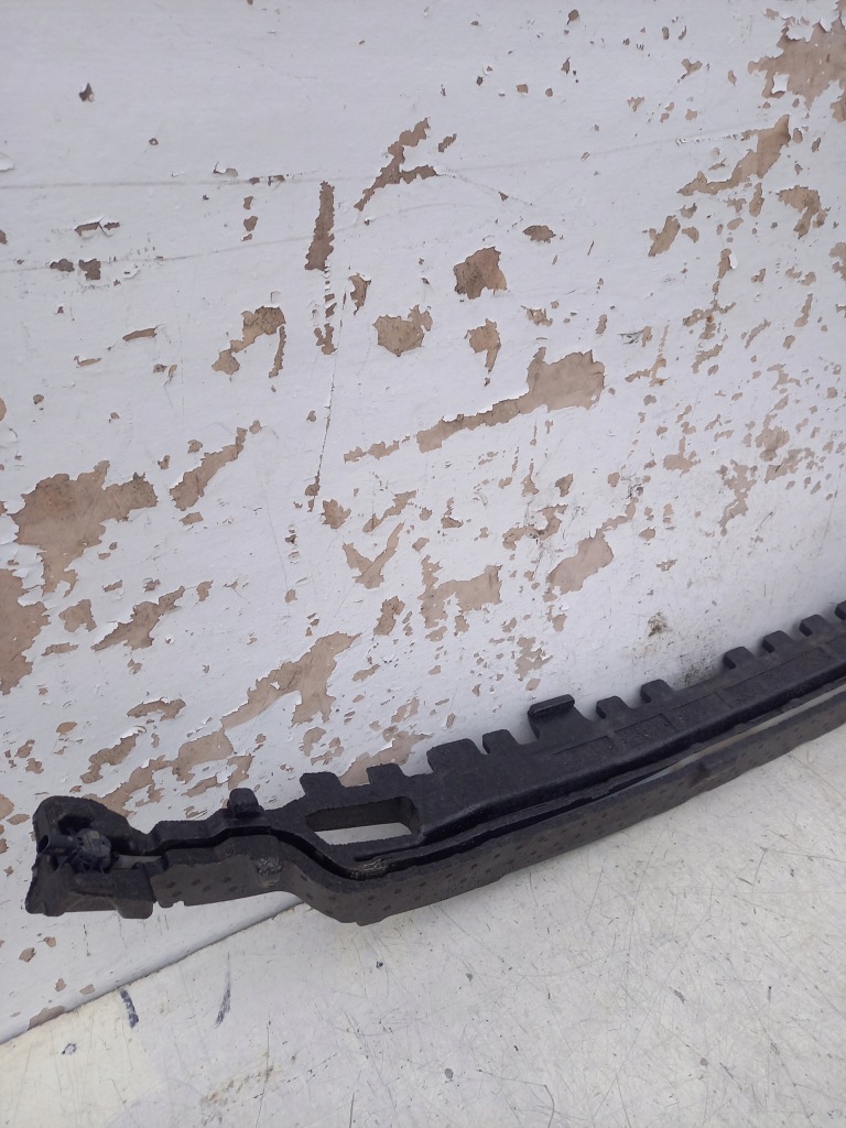 Абсорбер бампера перед пенопласт audi a4 b9 рестайлинг  8w 8w0807550 Недорого