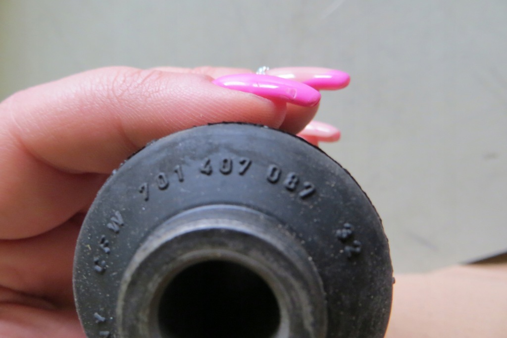 фото №6, Втулка рычага задняя vw t4 7014070087 оригинальный номер