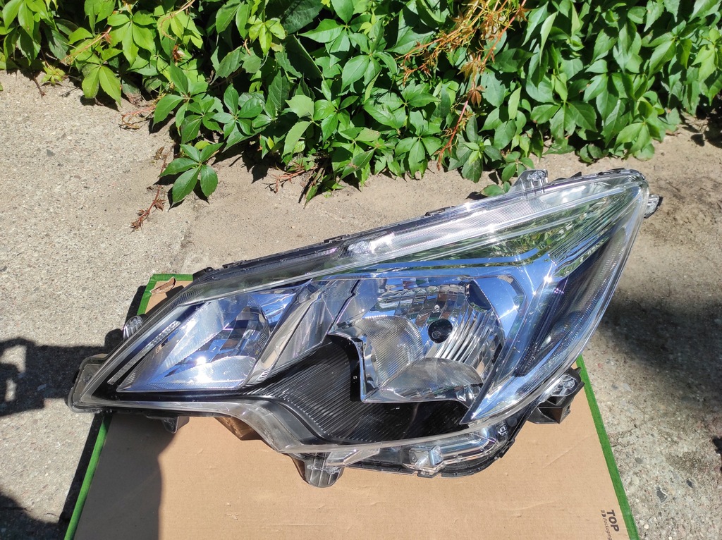 фото №1, Mitsubishi space star 20r- lift лампа передняя ory