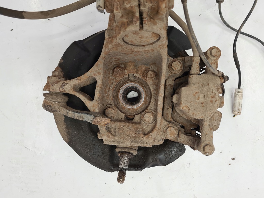 фото №3, Mini countryman r60 поворотный кулак левый перед 1.6d