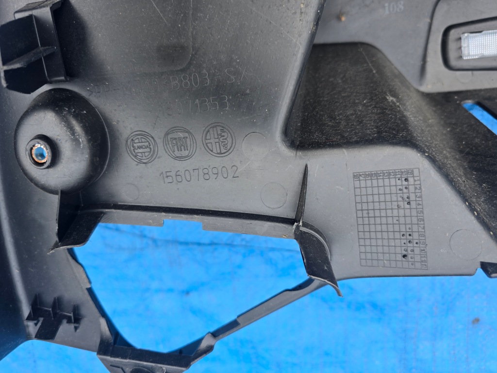 Alfa romeo захист стійка 156078902 Доставка