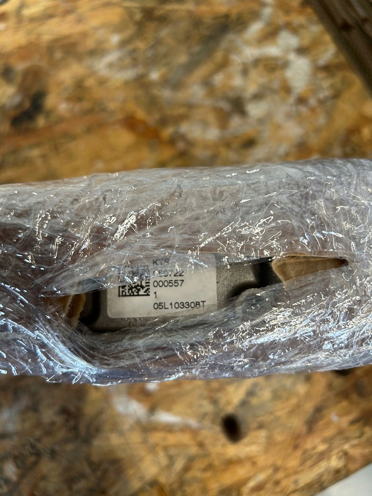 фото №13, Валы распределительного вала 2.0 tdi audi 05l103308s/308t zdjęcia!!