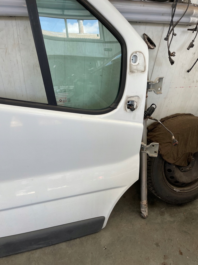 фото №6, Vivaro trafic primastar двері ліва передні 02-14r 474 білий