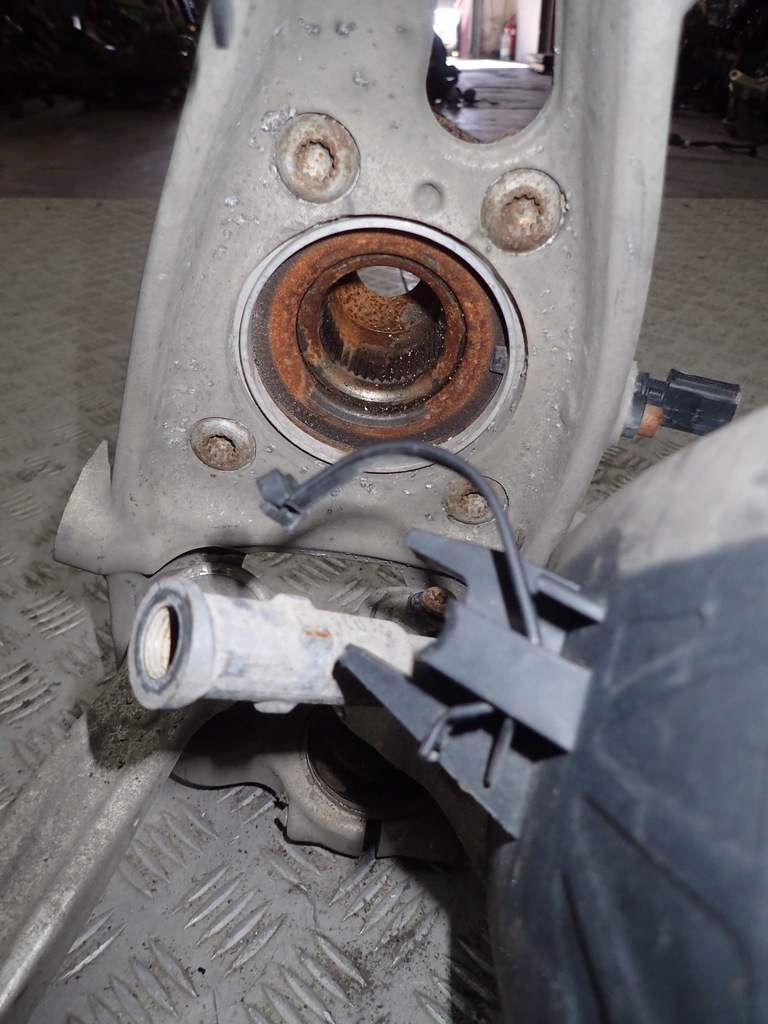 фото №6, Audi rsq8 4m8 подвеска поворотный кулак рычаги перед передние левая n30