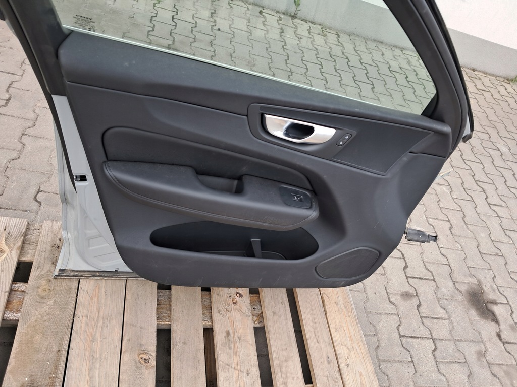 фото №12, Дверь левый перед передние полный volvo xc60 ii 740