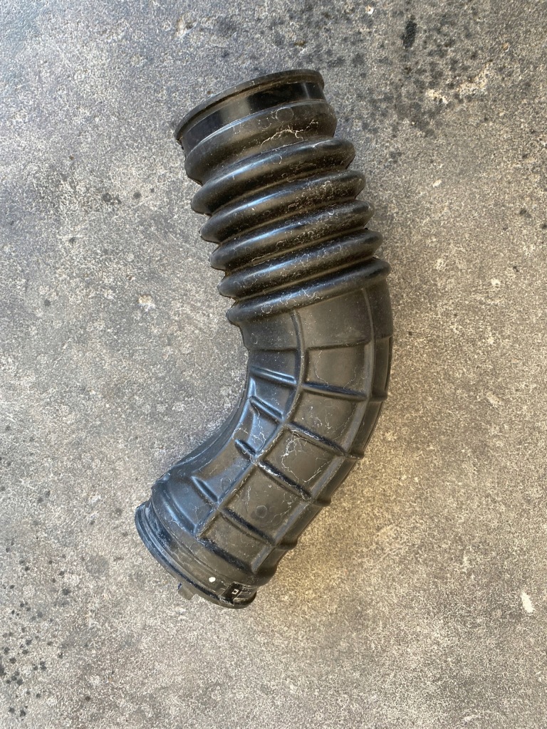 Купить Ferrari f8 tributo труба пабтрубок  шланг воздуха