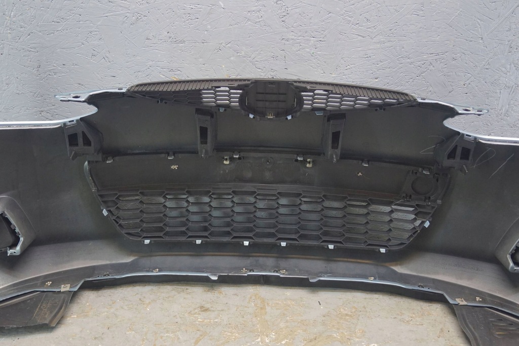 фото №15, Mazda 2 бампер перед 07-10 z2313