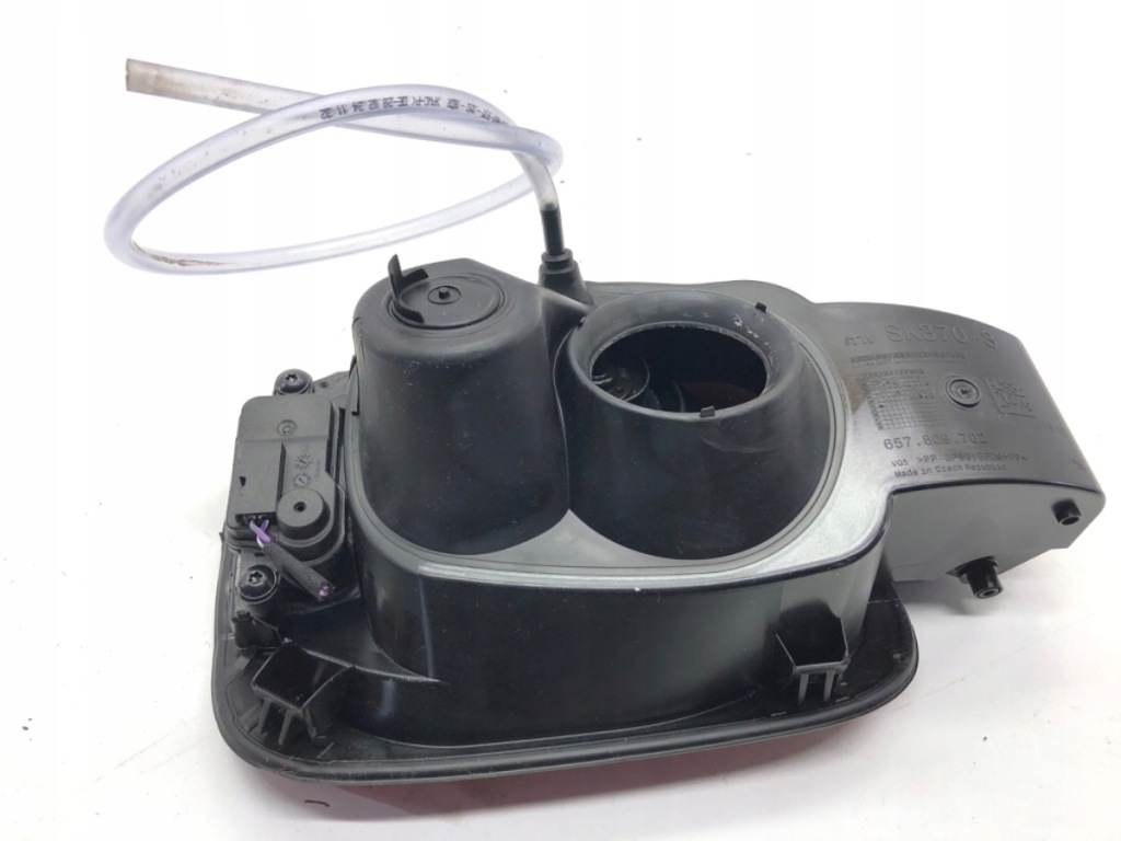 фото №4, Кришка заливної пального skoda kamiq crossover червоний кришка