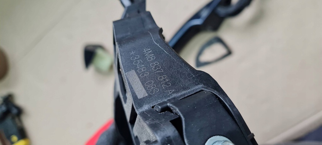 фото №12, Sq8 4m rsq8 q8 ручка дверь правая перед задняя каркас lj5l 4m8837206b a6 c8