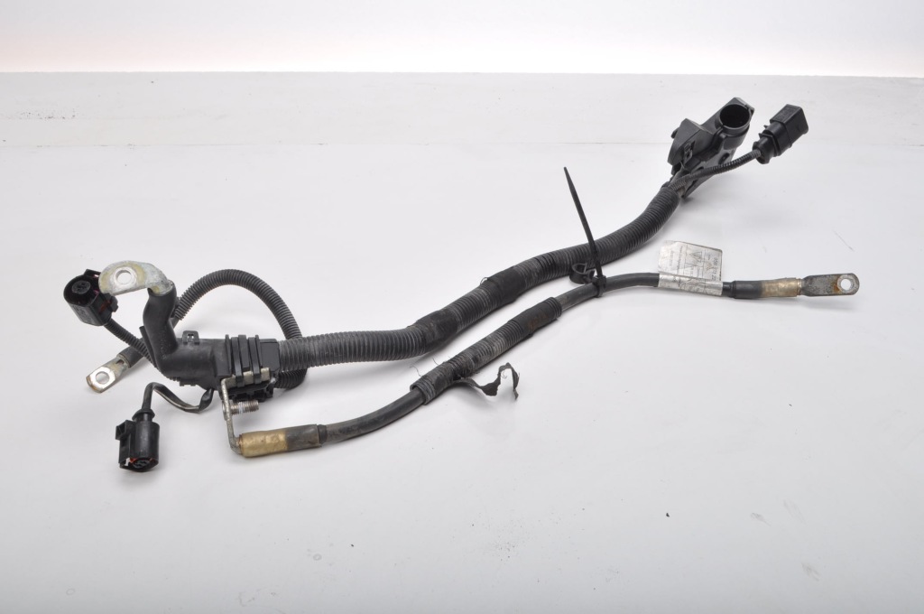 фото №1, Porsche macan 3.0 tdi шланг аккумулятор 95b971228l