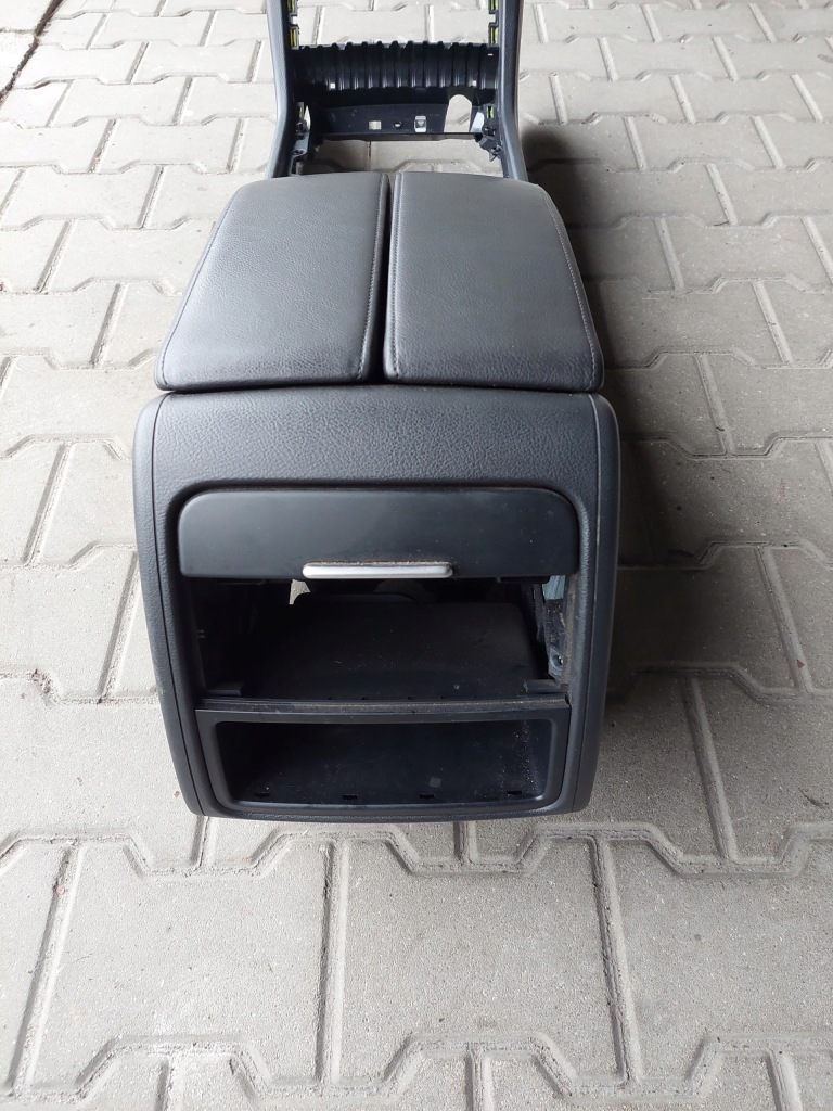 фото №5, Туннель средний подлокотник vw touareg ii 2 7p