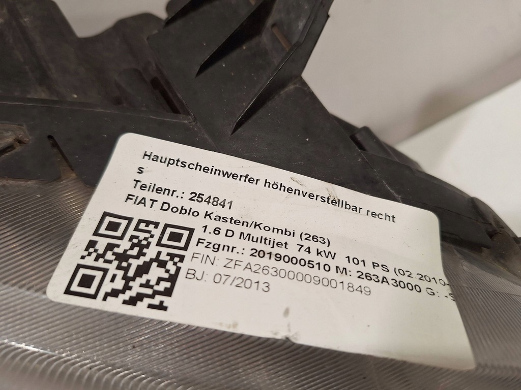 фото №8, Лампа перед правая 51810671 fiat doblo ii 10-