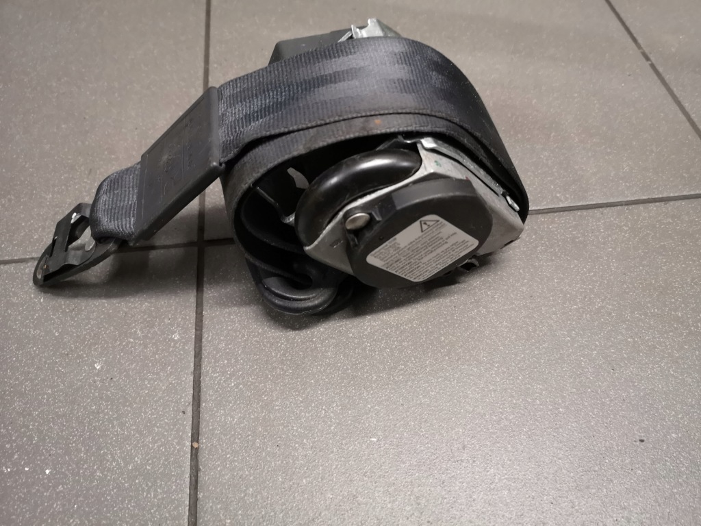 Ремінь безпеки правий перед a6 c6 4f0857706a в Україні