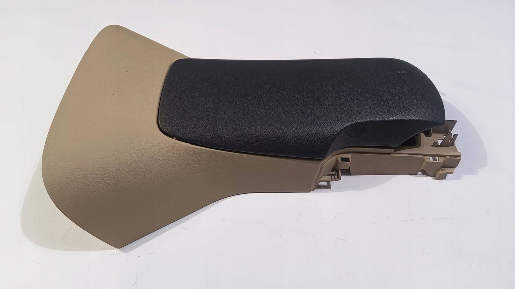 фото №5, Туннель средний подлокотник петля каркас chevrolet corvette c6 2005r-