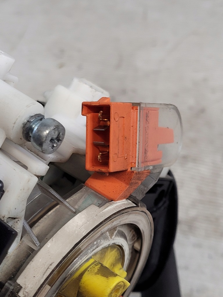 фото №11, Перемикач комбінований стрічка подушка безпеки оригінальний номер 30858498 volvo v40 i 1 99r 1.6b