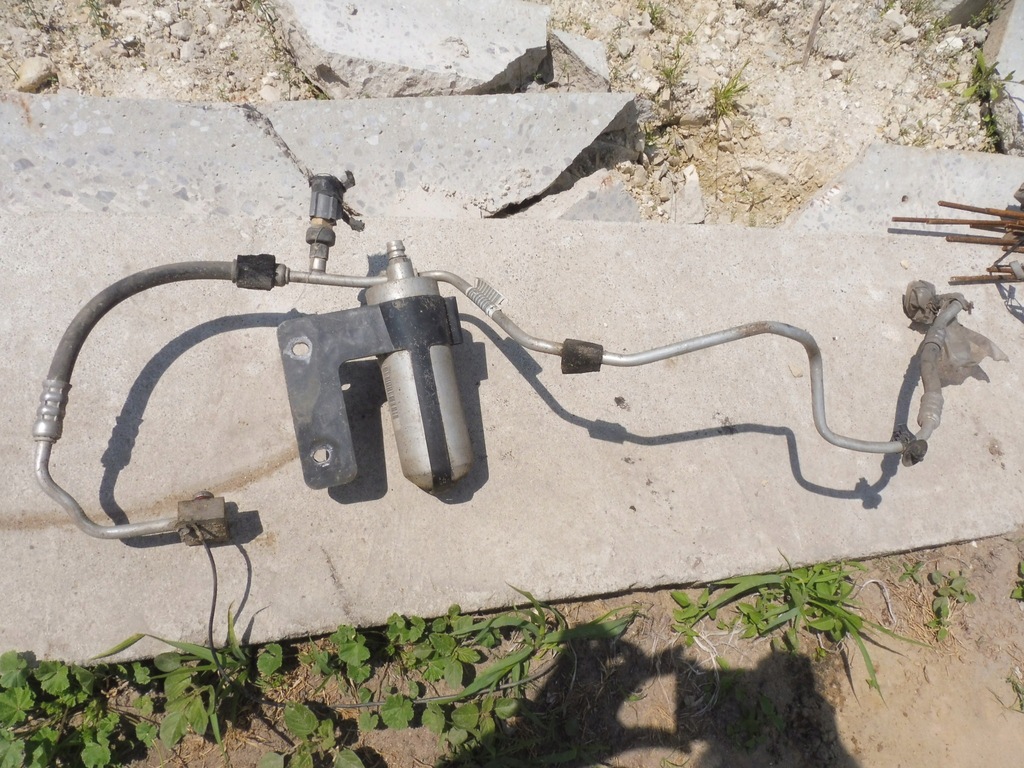 фото №1, Dodge caravan 3.3 v6 трубки кондиционера