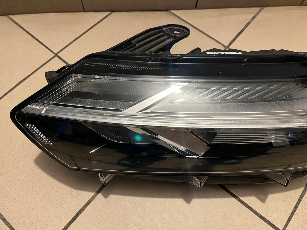 фото №6, Dacia sandero iii 3 full led 21- лампа перед левая