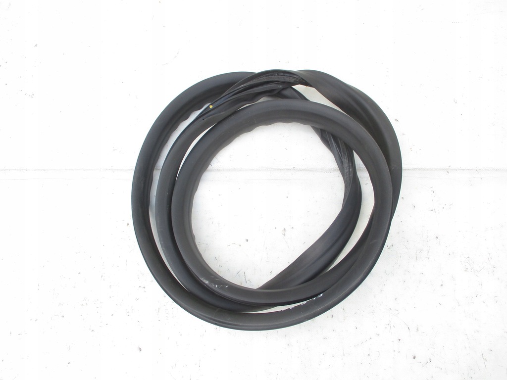 фото №1, Renault clio v прокладка дверь правый левый перед