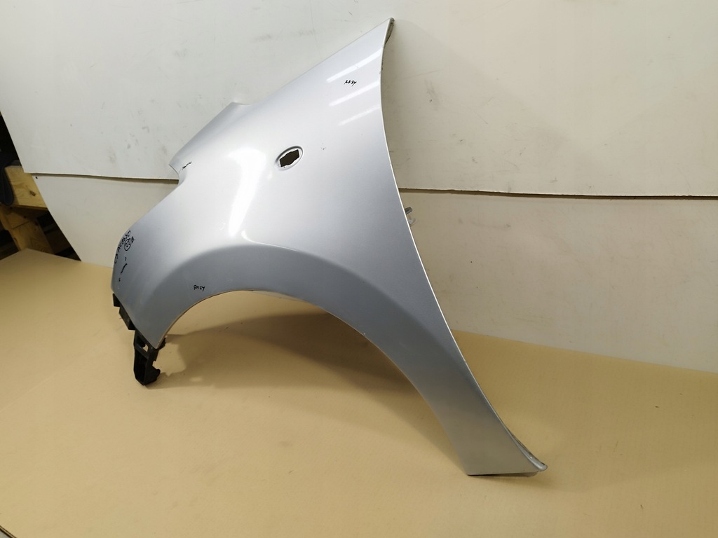 фото №8, Крыло левый перед citroen c3 picasso lata 2008-2012