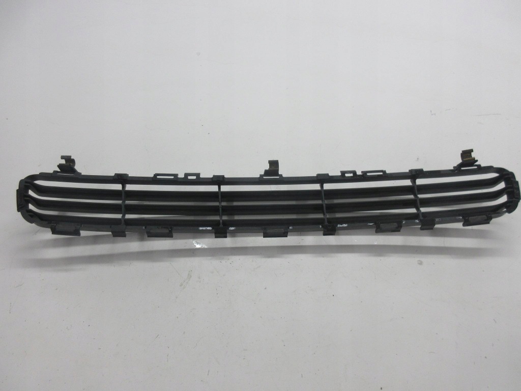 Toyota avensis t25 2.2 d-cat 177km 2ad решетка бампера Недорого