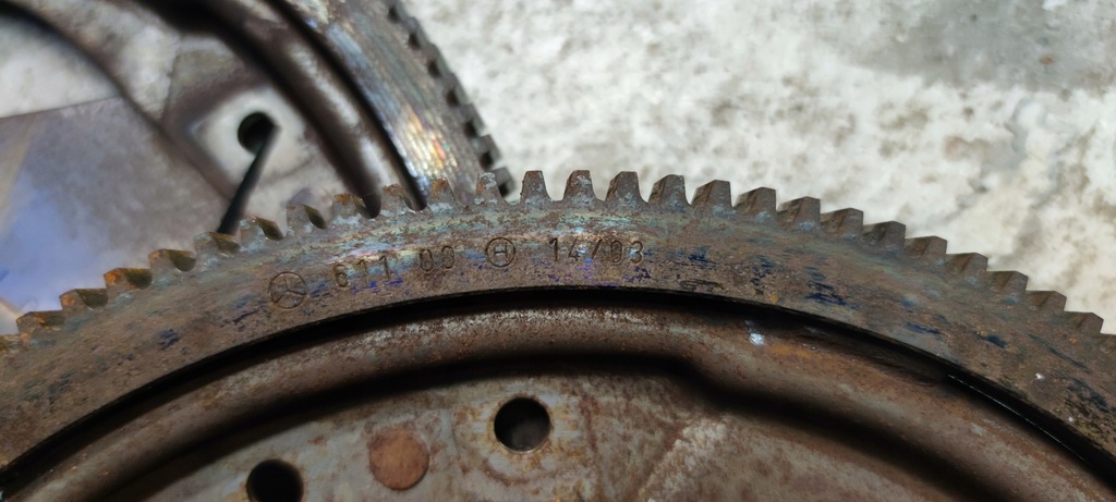 фото №6, Mercedes ml270 w163 2.7 cdi колесо маховик жёсткий