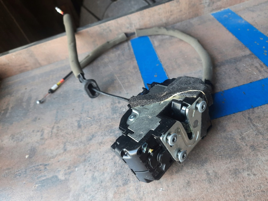 фото №4, Koleos i lift замок правый перед передний 13r