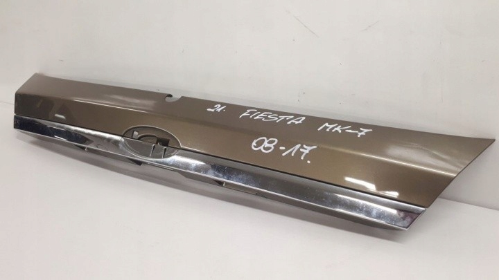 фото №2, Ford fiesta 2008 молдинг крышки задняя