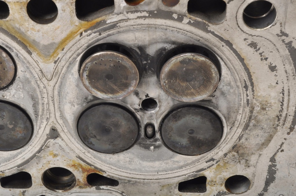 фото №12, Volvo s60 v70 xc70 xc90 2.4 d5 163km головка 08692974