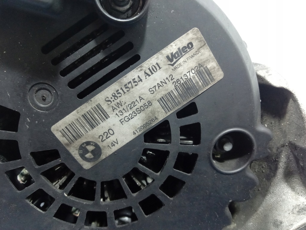 фото №6, Bmw 5 f10 f11 3.0d n57 генератор 220a 8515754