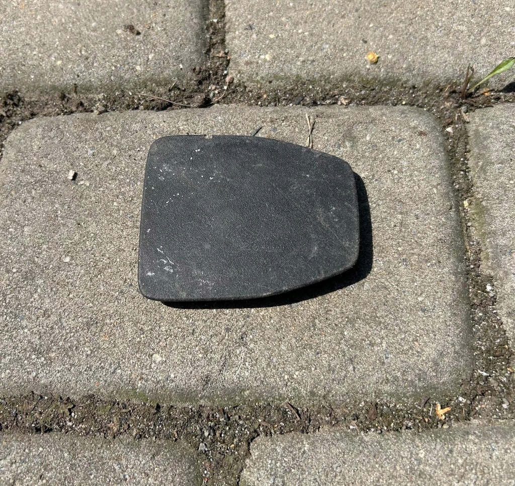 фото №1, Заглушка pod ручка обивка левая перед lub задняя jeep wrangler jl