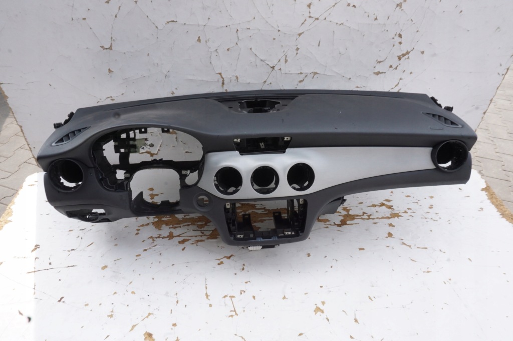 Купить Приборная панель панель  mercedes gla x156