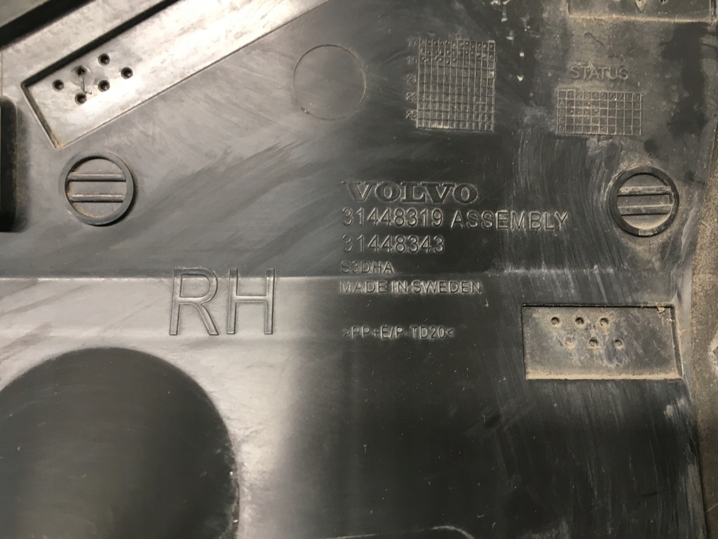 фото №6, Молдинг двері задня права 31448319 volvo xc40