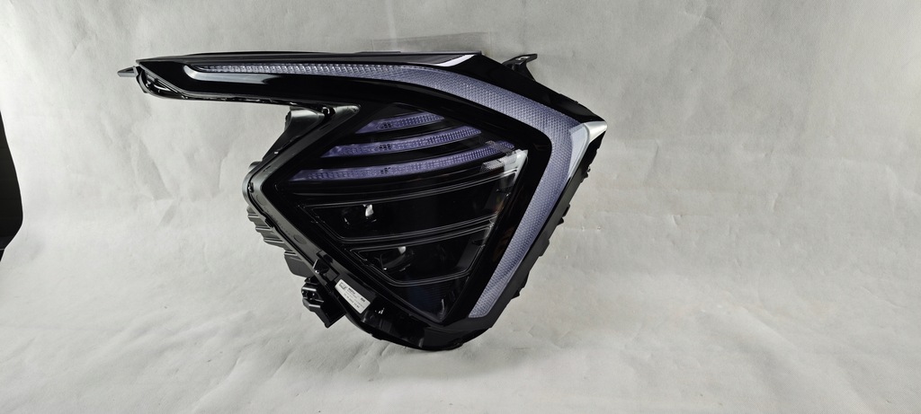 фото №1, Kia sportage v 5 full led правий фара лампа права 92102r2100