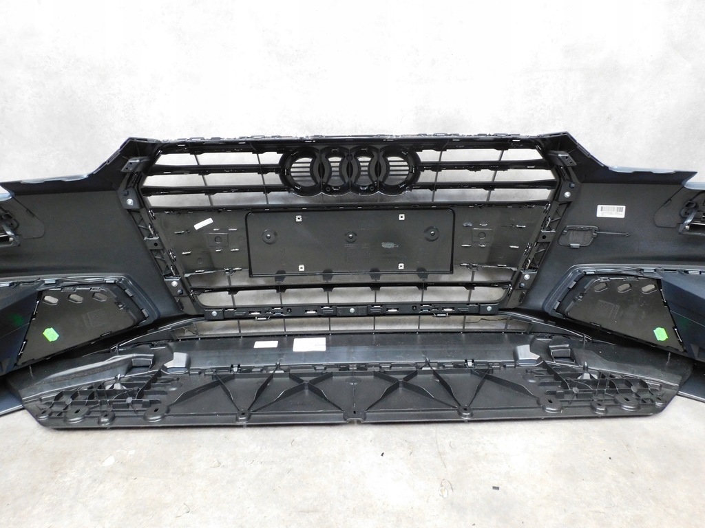 фото №10, Audi a4 b9 8w s-line competition бампер перед передний s4 kompletny