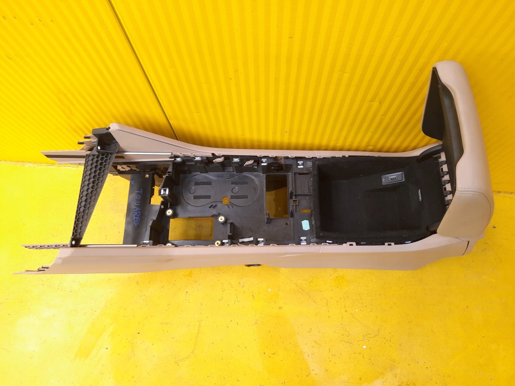 фото №6, Vw touareg iii 760 подлокотник туннель средний