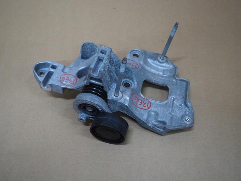 фото №2, Кронштейн кронштейн генератора renault clio v 1.5 bluedci 117100072r