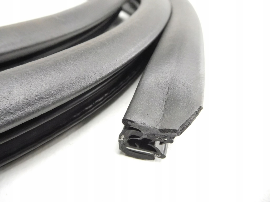 фото №5, Прокладка двері правий задня pajero 01-03 mr100822