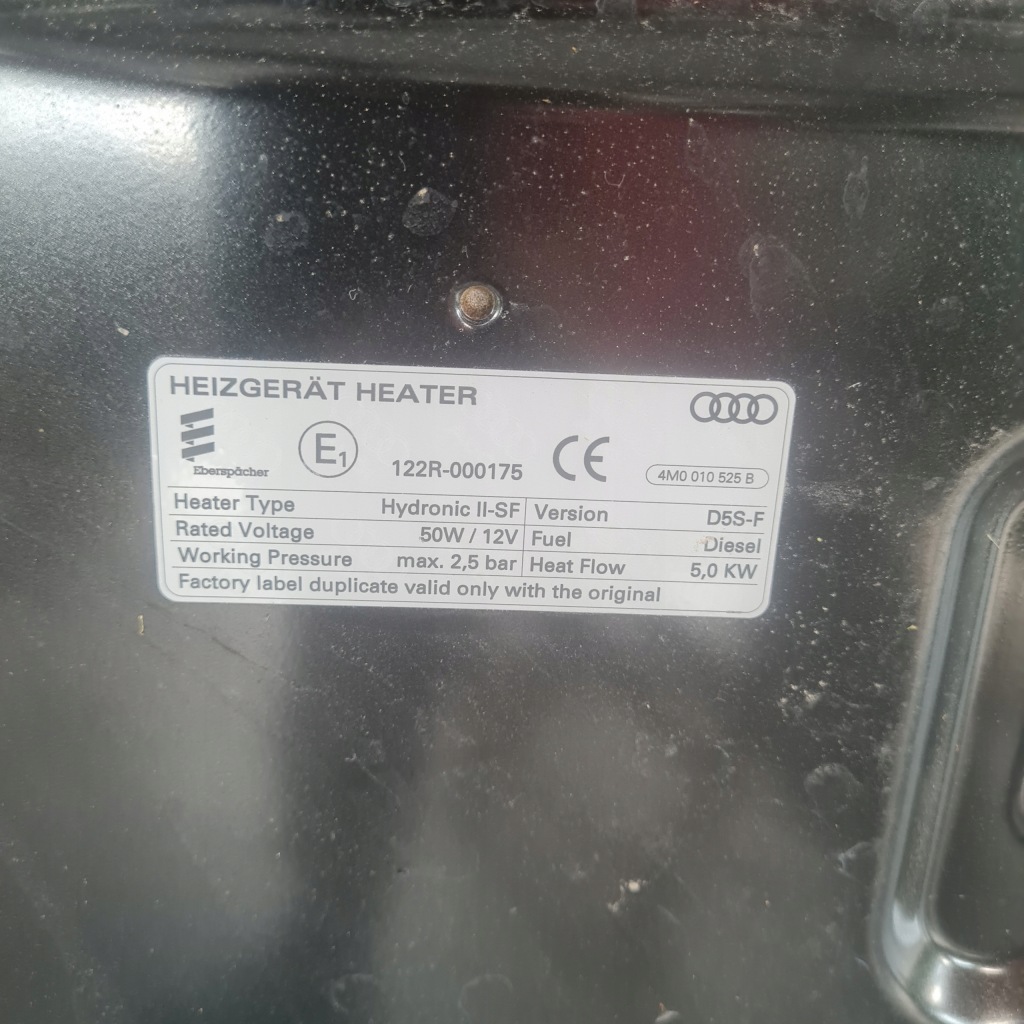 Audi a8 d5 4n капот кришка двигуна Оригінал