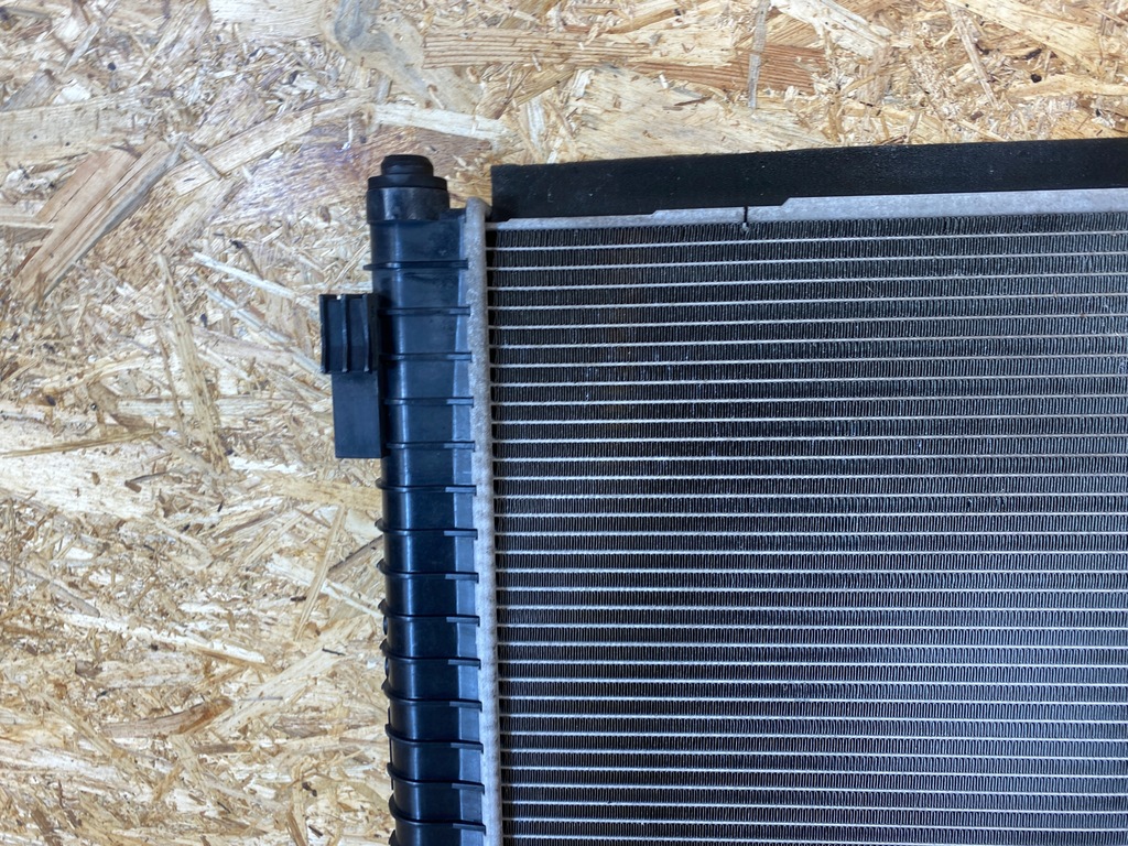 фото №7, Радіатор wody nissan note ii e12 1.5d 214103vd1a 2012-