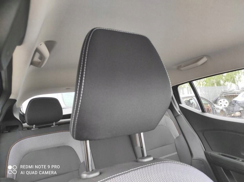 фото №8, Dacia sandero stepway iii сиденье левый правый kpl заднее сиденье подголовник обшивка дверь