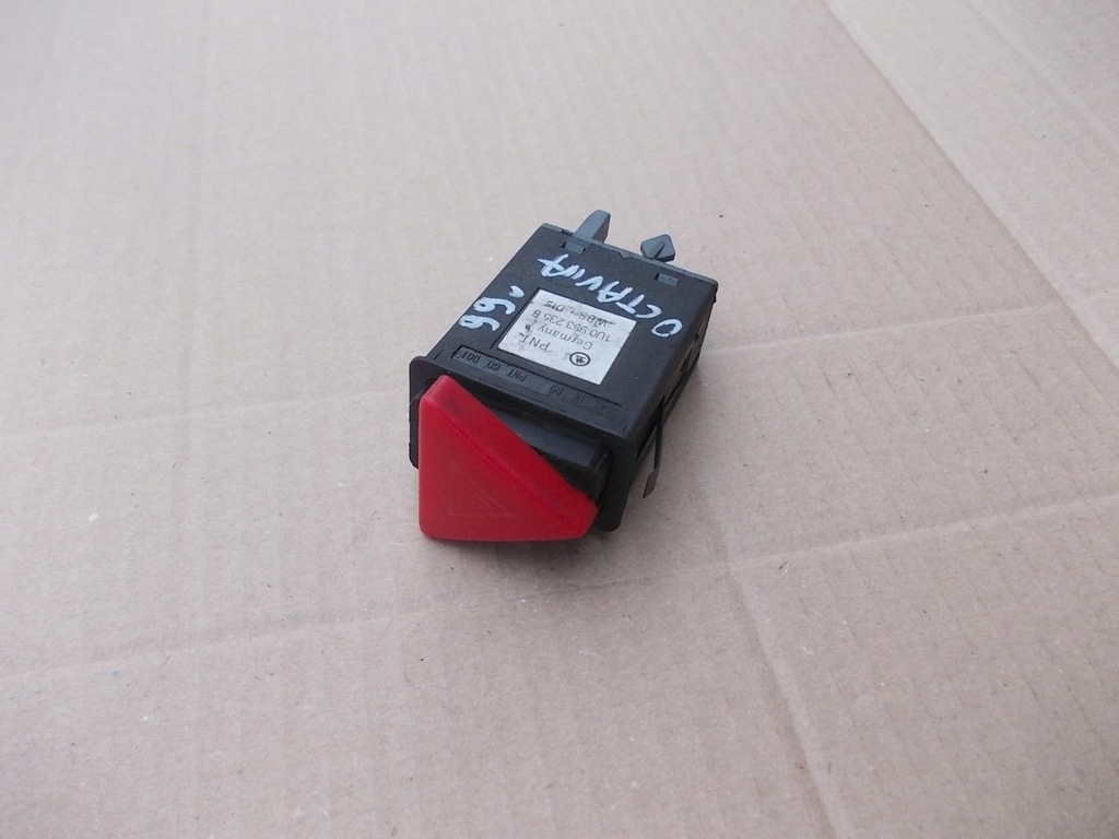 фото №1, Перемикач світла аварійних octavia 1