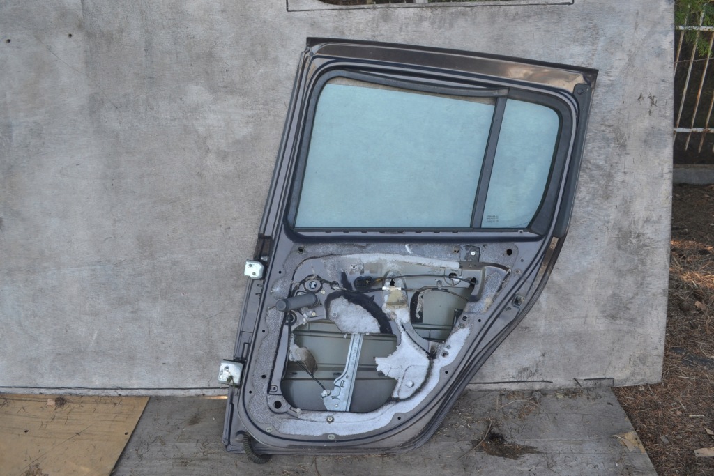 фото №3, Renault modus 05 дверь правый задняя задние