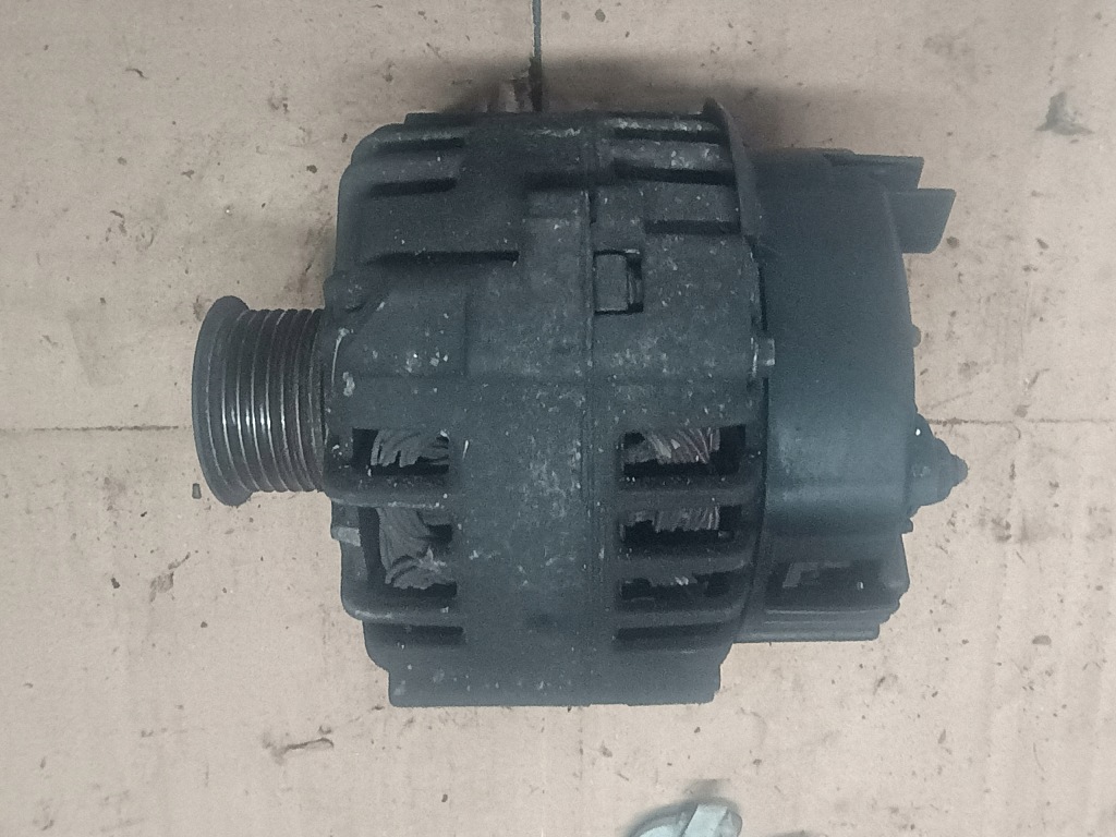 Генератор 8200054588 renault 1.9 dci Цена